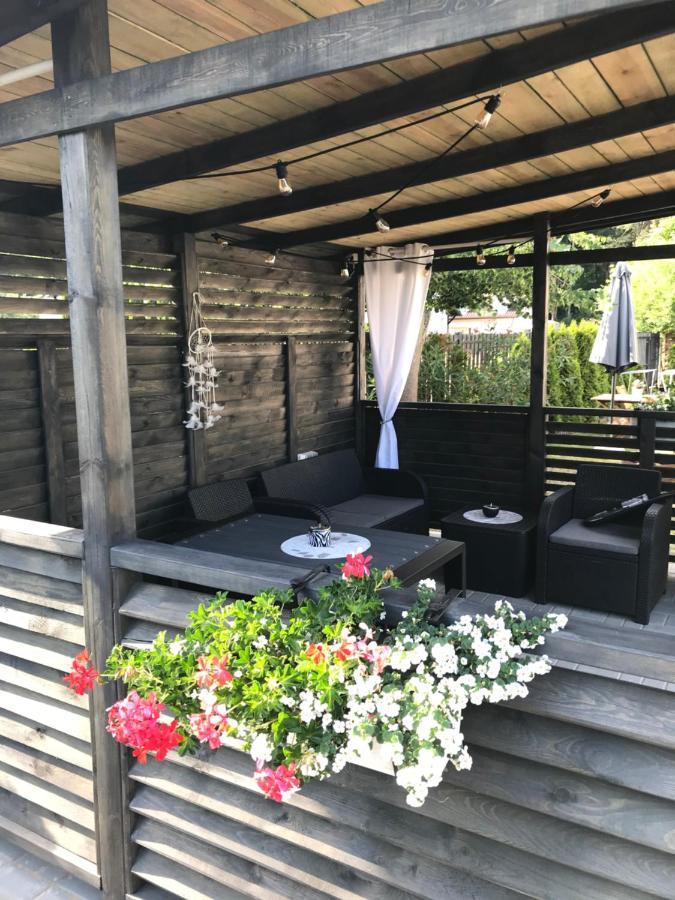 Rybacka 48 - Twoje Miejsce Wypoczynku, Domki, Studia, Apartamenty, Rowery, Hulajnogi Jantar
